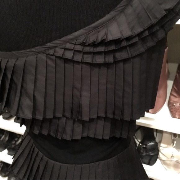 Black One Shoulder Ruffle Top - Picture 4 of 5
